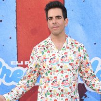 Photos: ICE CREAM MAN Opens Nationwide, Celebrates Bloody Red Carpet Premiere