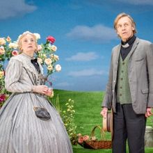 Photos: THE IMPORTANCE OF BEING EARNEST at the National Theatre