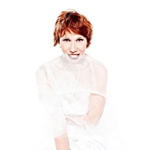 Isabelle Georges Stars In OH LÀ LÀ! A Passionate Journey Through The French…