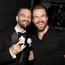 תמונות: דרק האף מבקר את מארק בלאס בחזרתו ל'שיקגו' בברודוויי Photo