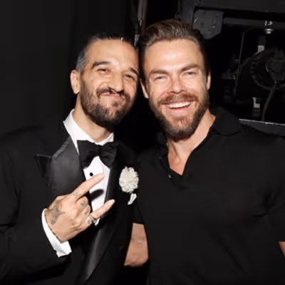 Photos: Derek Hough Visits Mark Ballas For His Return to CHICAGO on Broadway