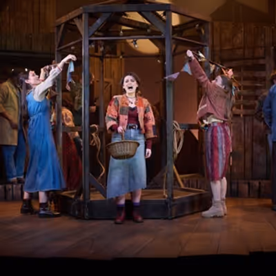 Photos: Glenn Adamson, Lauren Jones, and More in DARK OF THE MOON