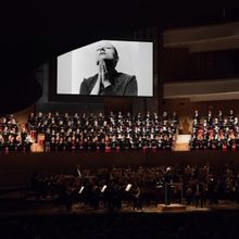 Pacific Chorale Opens Season With VOICES OF LIGHT / THE PASSION OF JOAN OF ARC A Stun