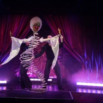 Photos: First Look at Underbelly&#039;s LA CLIQUE