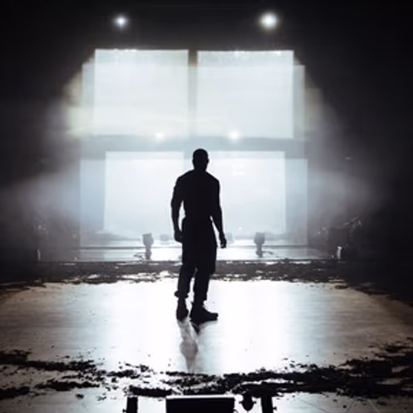 Photos: KOLHAAS Starring Arinzé Kene At Corn Exchange Photo