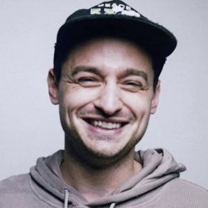 Comedian Giulio Gallarotti Comes To The Den, November 24