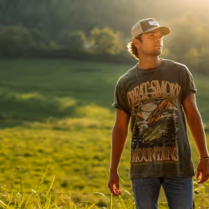 Conner Smith Will Open For Elle King At Atlantic Union Bank After Hours