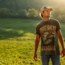 Conner Smith Will Open For Elle King At Atlantic Union Bank After Hours