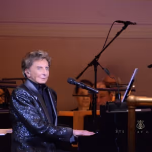 Photos: Inside The 2023 New York Pops Gala Honoring Barry Manilow