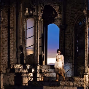 Photos: LA TRAVIATA at Santa Fe Opera