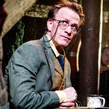 Photos: First Look at THE CURIOUS CASE OF BENJAMIN BUTTON at Southwark Playhouse Ele