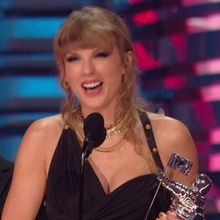 Photos: Inside the MTV VMAs With Taylor Swift, Nicki Minaj, Reneé Rapp & More