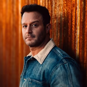 Easton Corbin to Perform Live at the Harris Center in 2026