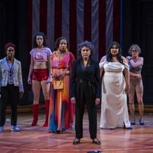 Photos: First Look at POTUS at Steppenwolf Theatre