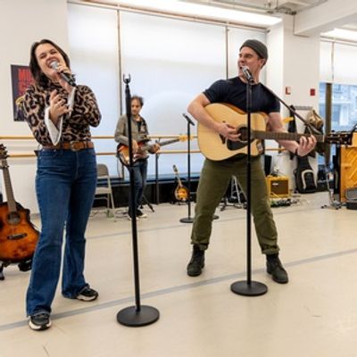 Photos: Inside Rehearsals with the Cast of MUSIC CITY