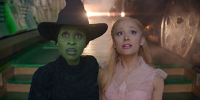 Cynthia Erivo and Ariana Grande Win GRAMMY for 'Defying Gravity' in WICKED Photo