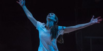ER Nurse and Dancer Tara Rynders Brings One-Woman Show to Denver's Newman Center Photo