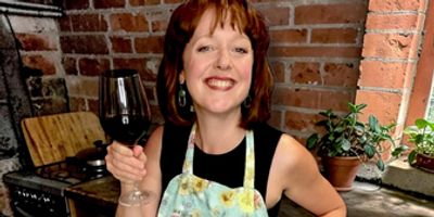 I LOVED, I LOST, I MADE SPAGHETTI at Players Circle Theater Photo