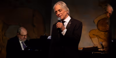 Interview: Tony Danza Celebrates 70 Years of Café Carlyle With SINATRA & STORIES Photo