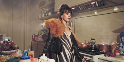 Lily Allen Teases WEST END GIRL Stage Adaptation Photo