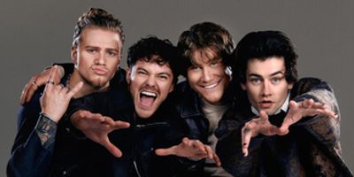 Netflix’s Breakout Band Midnight Til Morning Drops New Single and Tour Dates Photo