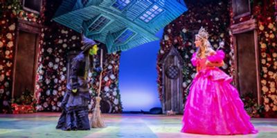 PHOTOS: Primeras fotos de escena de WICKED en Madrid Photo