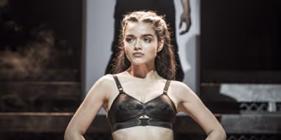 Photos: First Look at Rachel Zegler and the Cast of EVITA in London Photo