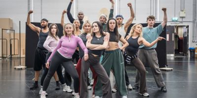 Photos: LEGALLY BLONDE THE MUSICAL UK and Ireland Tour in Rehearsal Photo