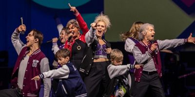 Photos: Sabrina Weckerlin Celebrates 20 Years Onstage With MEIN LEBEN FÜR DIE BÜHNE Con Photo