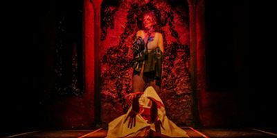 Photos: DRACULA: A FEMINIST REVENGE FANTASY at Santa Fe Playhouse Photo