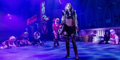 Photos: Jackie Burns and More in 'Country' CATS at Casa Mañana Photo