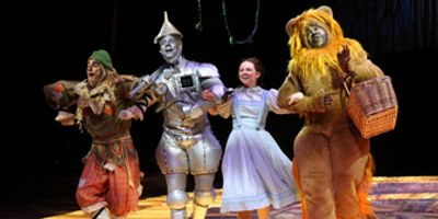 Photos: THE WIZARD OF OZ at North Shore Music Theatre Photo