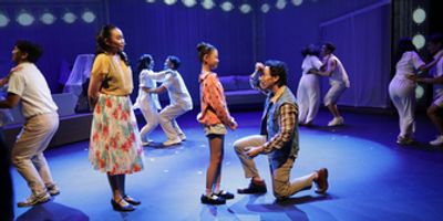 Review: JEMARI Touches Hearts, With and Without Words Photo