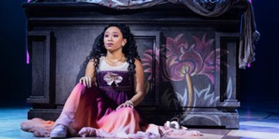 Review: &JULIET REWRITES THE NARRATIVE at STRAZ CENTER Photo