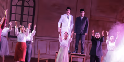 Review: How Founding Fathers Found Love in MAHAR KEMERDEKAAN Photo