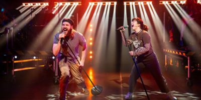 Review: SAFETY NOT GUARANTEED at Signature Theatre Photo