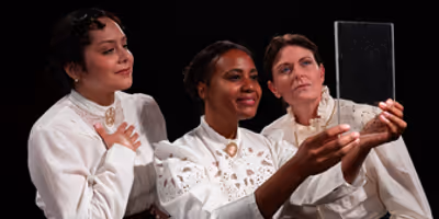 Review: SILENT SKY at Live Theatre Workshop Photo