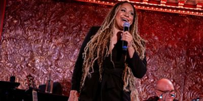 Review: TRACIE THOMS Burns Down The Basement At Return To 54 Below Photo