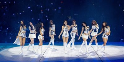 Review: K-pop Group TWICE Returns to Vancouver for “THIS IS FOR” World Tour Photo