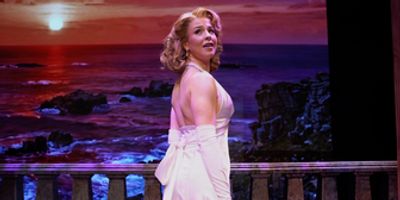 Video: Agatha Christie's AND THEN THERE WERE NONE at Fulton Theatre Photo