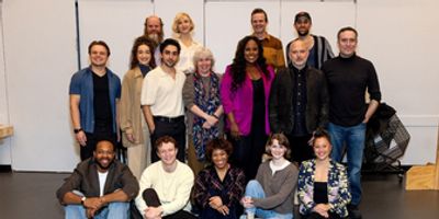 Video: In Rehearsals with the Cast of A CHRISTMAS CAROL Photo