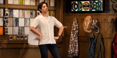 Video: Steve Prepares for a Local Audition in HAPPY'S PLACE Exclusive Clip Photo