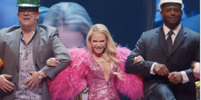 THE QUEEN OF VERSAILLES Sets Broadway Closing Photo