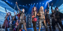 WE WILL ROCK YOUで歌に合わせて歌った観劇者を絞殺した男に懲役2年の判決 Photo
