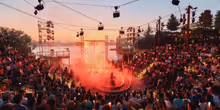 QWEEN JEAN: SUMMER LEGACY BALL e mais novidades na programação de verão 2026 do Little Island Photo