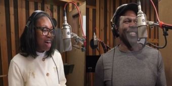 วิดีโอ: โจชัว เฮนรี่ & นิชา ลูอิส ร้องเพลง 'Sarah Brown Eyes' จาก RAGTIME