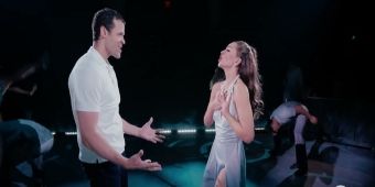 วิดีโอ: อนา บิลลาฟาญ่า & จอร์แดน โดนิกา จาก DAMN YANKEES แสดง 'Two Lost Souls' ที่ Arena Stage