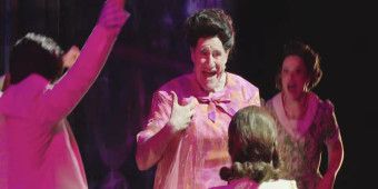 Βίντεο: Το Muny Μοιράζεται Προεπισκόπηση του HAIRSPRAY με τους Richard Kind, Katy Geraghty & Πολλούς Ακόμα
