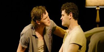 Video: Il Cast di THE OUTSIDERS si Esibisce in 'Throwing in the Towel' a Broadway