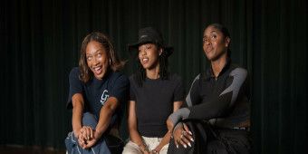 فيديو: نجوم CRAZYSEXYCOOL يتحدثون عن تجسيد الأخوة في TLC على مسرح أرينا